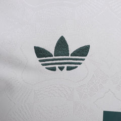 Camisa Bayern de Munique Oktoberfest 25/26 s/n Torcedor Adidas Masculina - Bege
