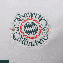 Camisa Bayern de Munique Oktoberfest 25/26 s/n Torcedor Adidas Masculina - Bege