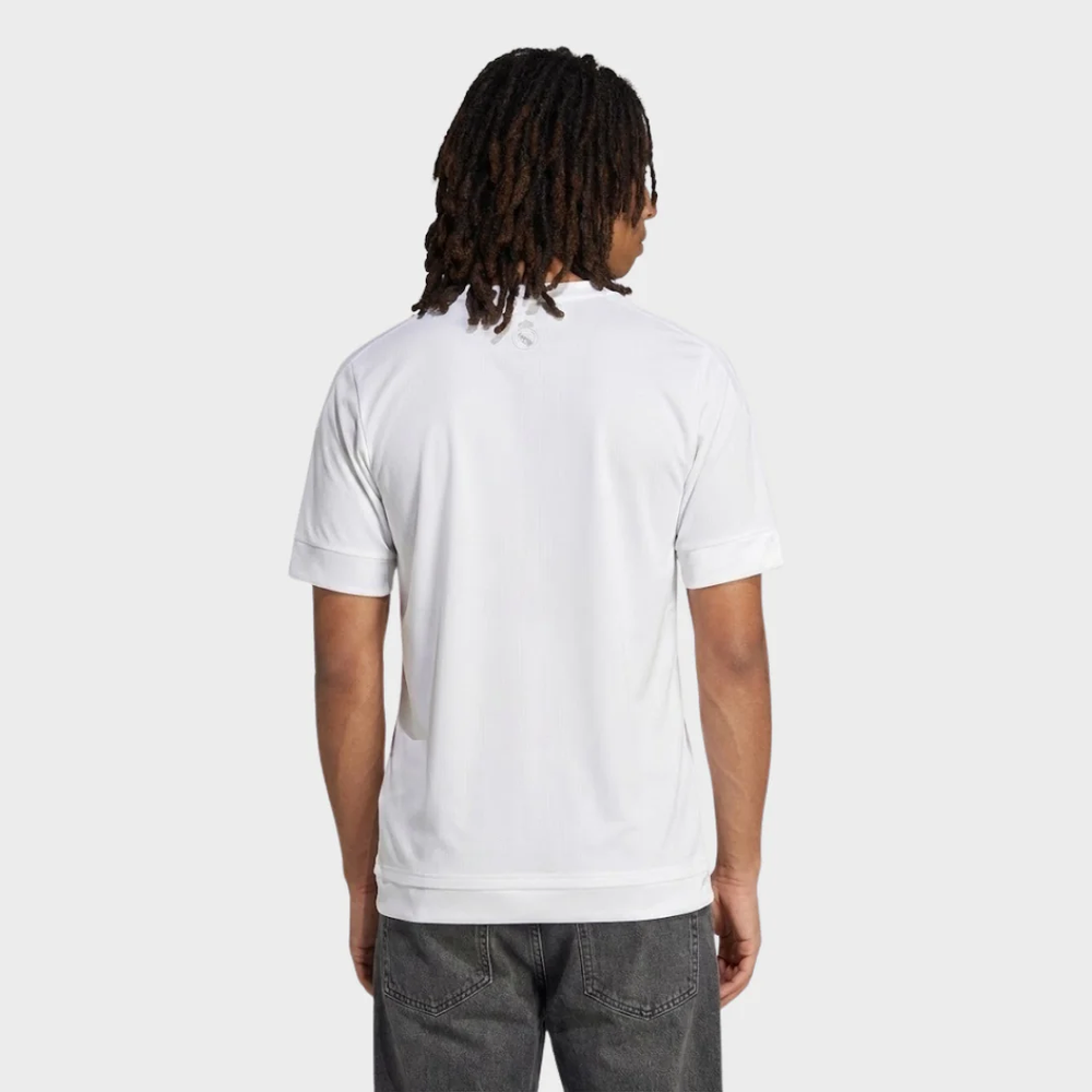 Camisa Retrô Real Madrid 2015/16 I